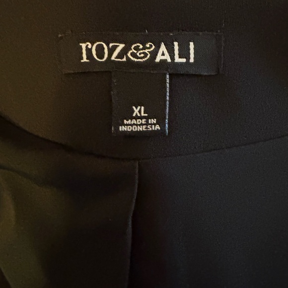 Roz & Ali Classic Black Jacket – Size XL - Picture 2 of 10